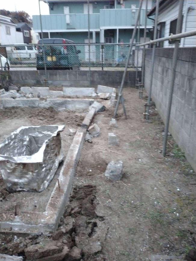 2024/12/26の解体状況：基礎撤去状況