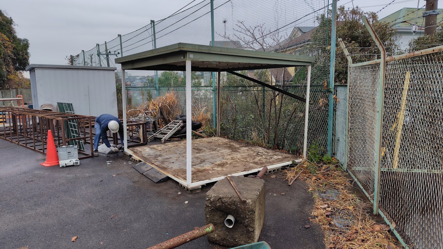 2025/12/26の解体状況：解体の様子