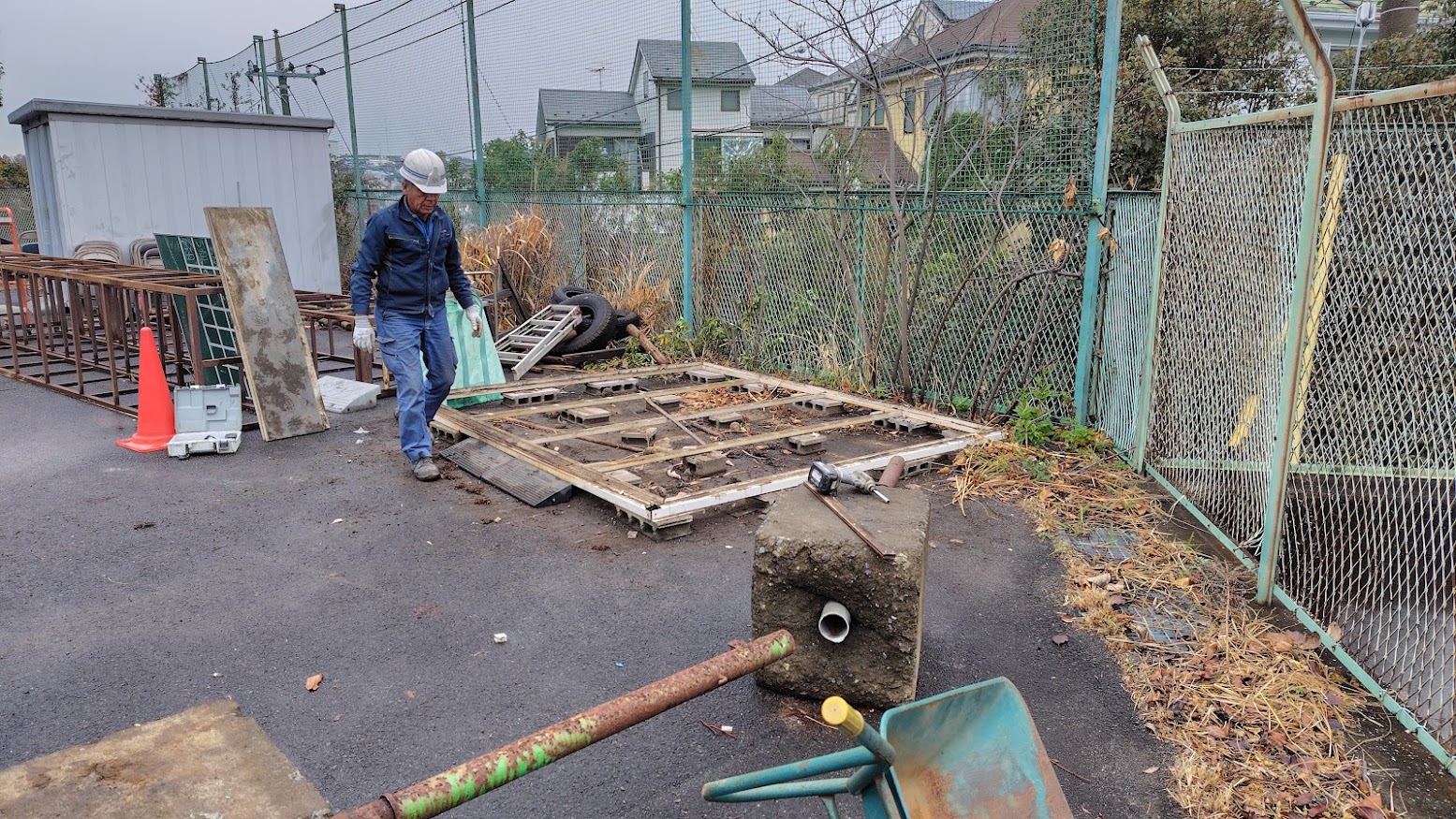 2025/12/26の解体状況：解体の様子