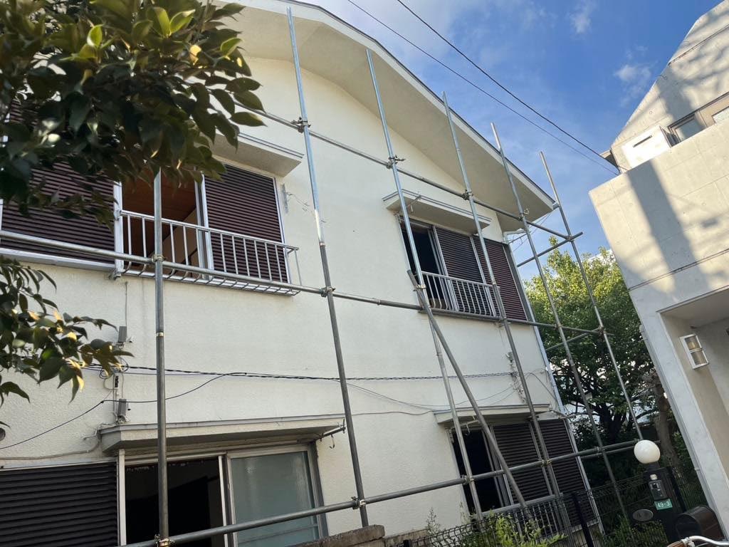 2026/02/06の解体状況：足場設置