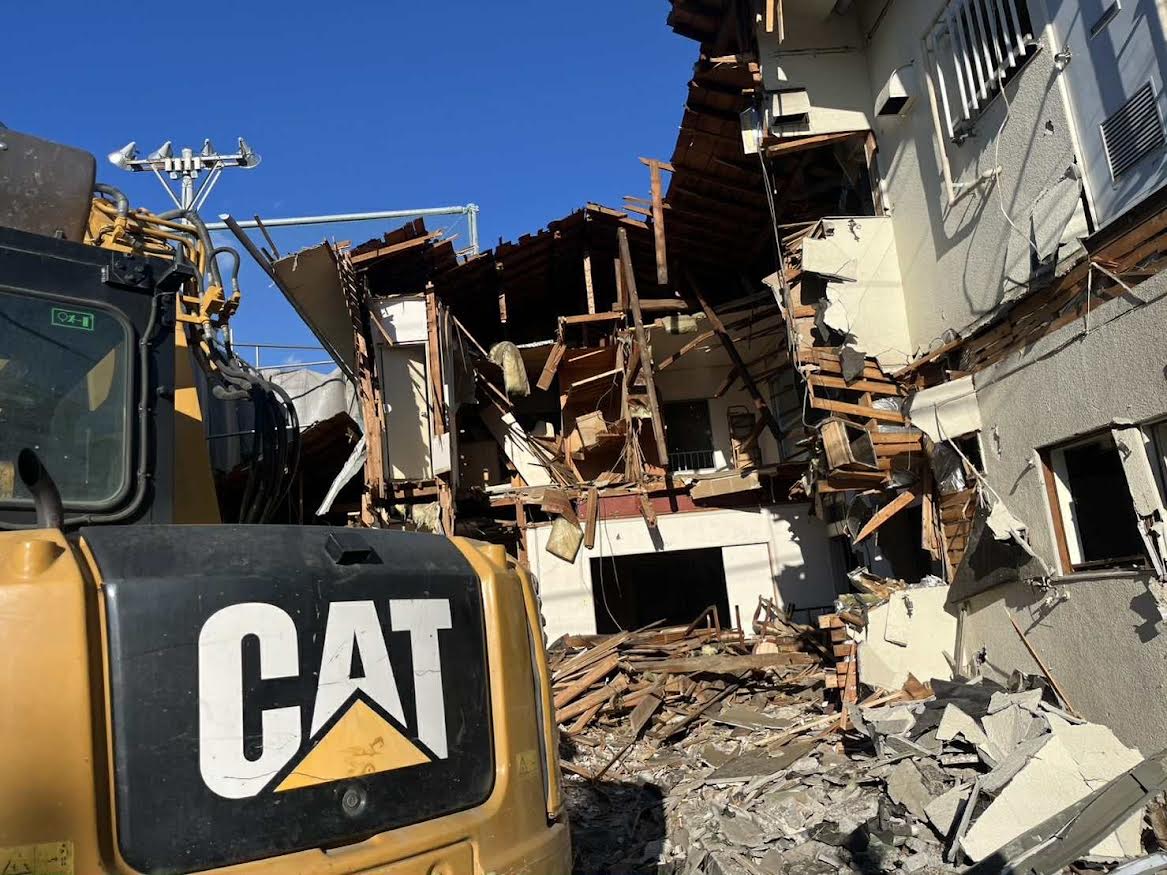 2026/02/06の解体状況：上屋重機解体