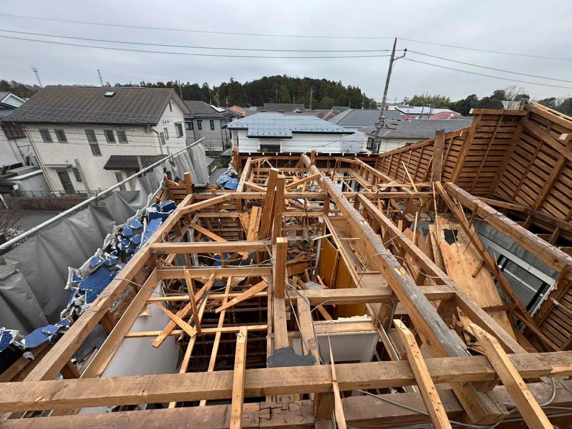 2026/03/20の解体状況：屋根落とし