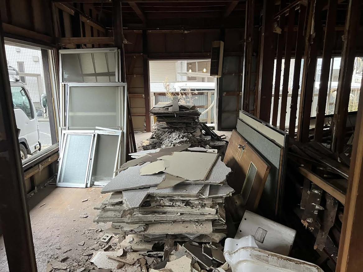 2026/03/14の解体状況：内装解体