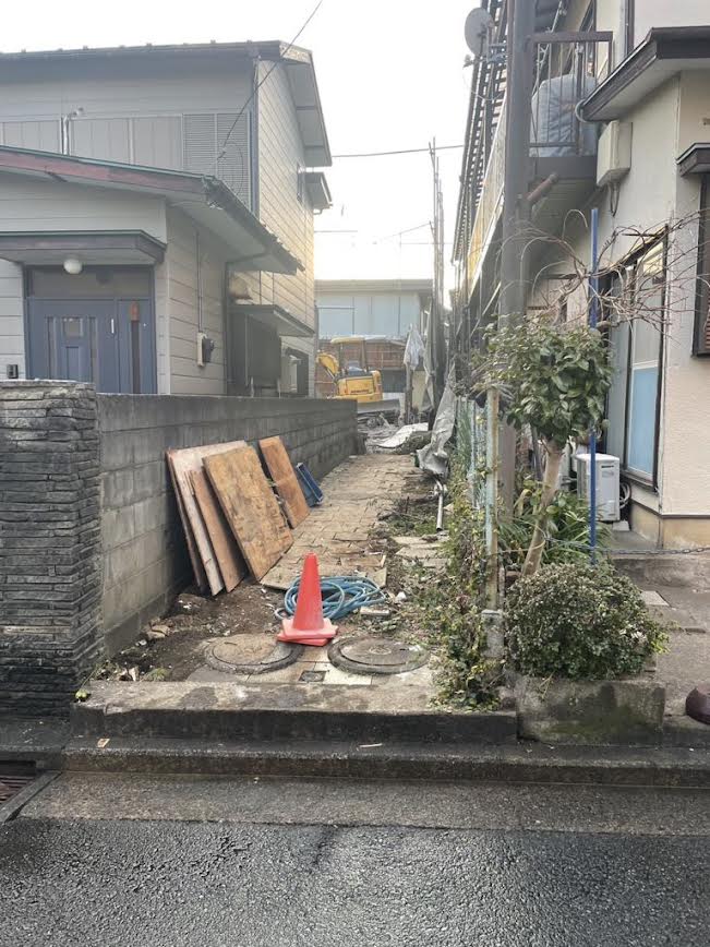 2025/02/14の解体状況：上屋重機解体