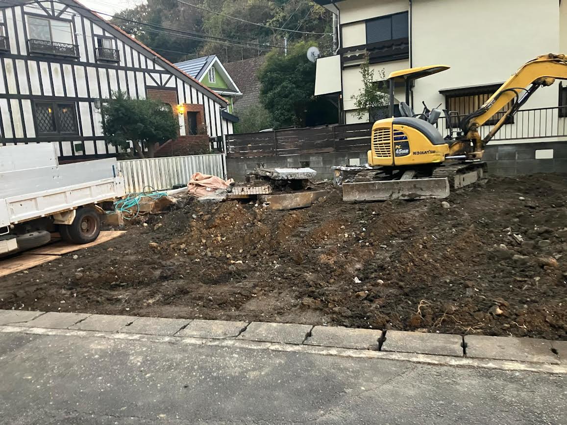 2025/01/10の解体状況：掘削スケルトン