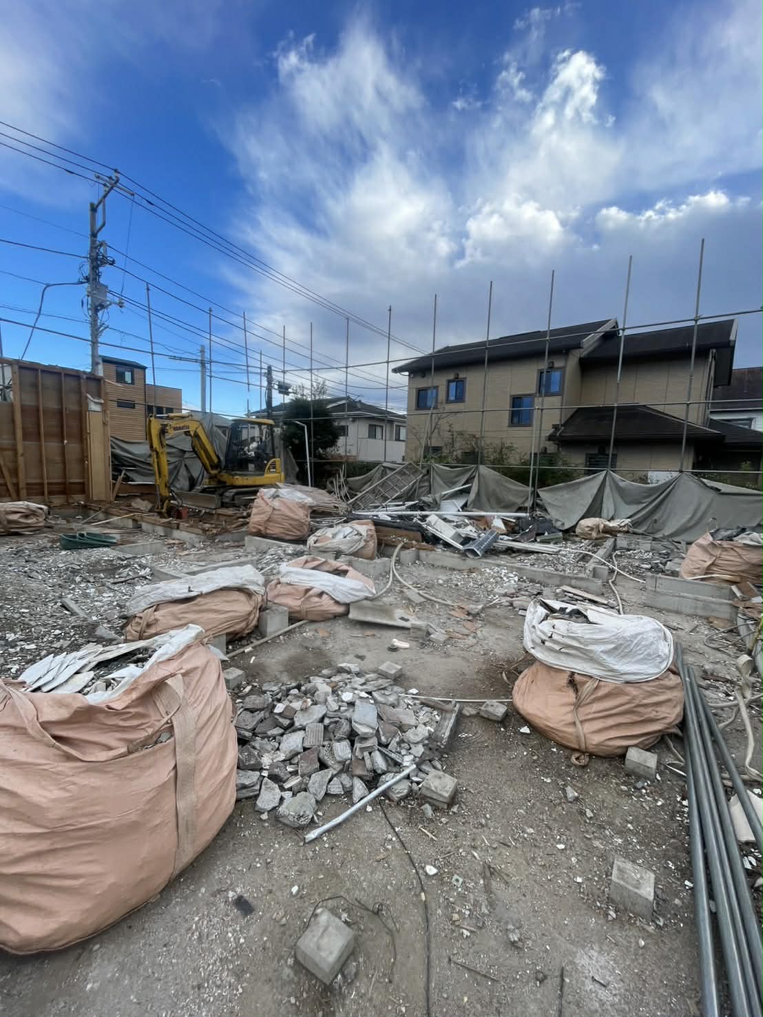 2025/12/10の解体状況：上屋撤去完了