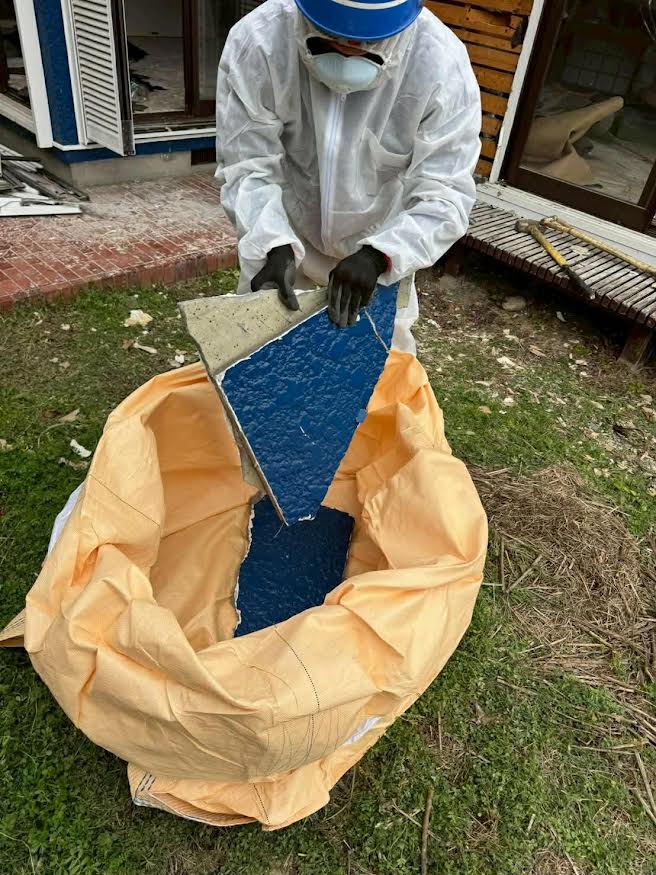 2026/03/20の解体状況：アスベストレベル３撤去、１養生、２湿潤化、３保護具着用、４手壊し、５分別適正処理