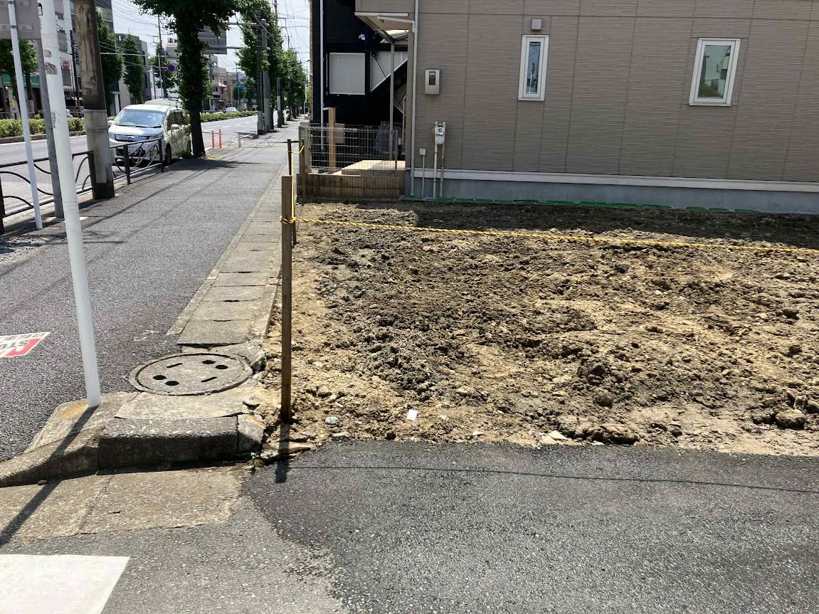 2026/05/18の解体状況：整地完了→清掃→トラロープ
