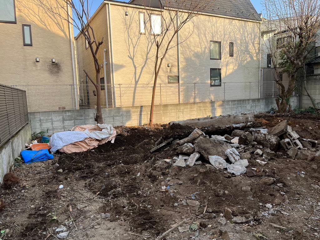 2025/03/31の解体状況：基礎撤去